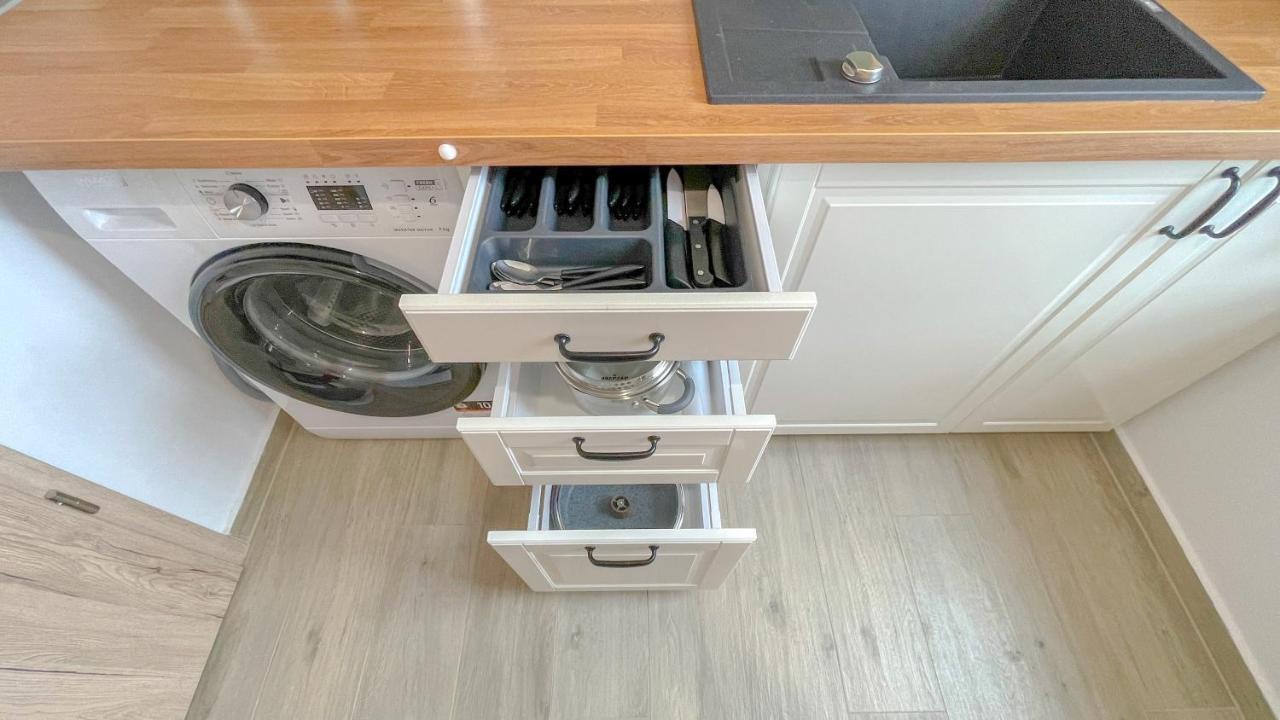 Dreamview Apartment With Private Parking Braszów Zewnętrze zdjęcie